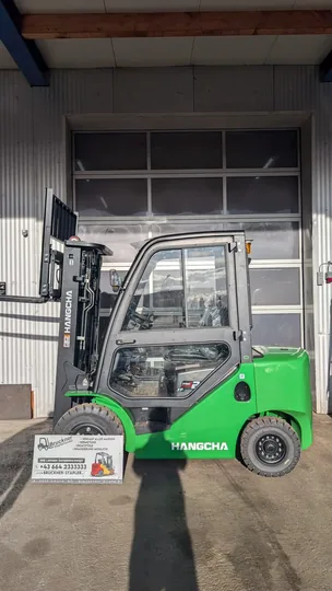 Hangcha Hangcha 2,5 tonnen Diesel Triplex& Seitenschieber, Kabine