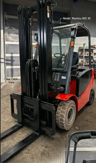 Manitou Manitou 3 tonnen Elektro Triplex& Seitenschieber