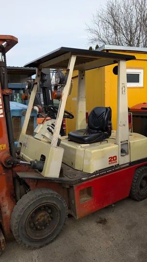 Nissan Nissan 2 tonnen Diesel Duplex